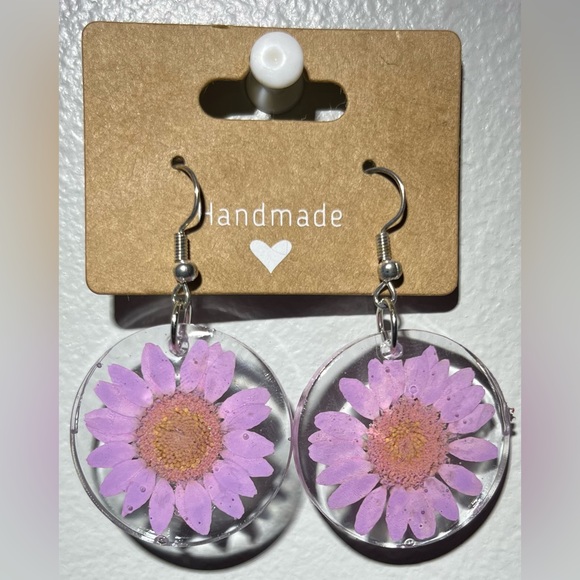 None Jewelry - Purple Flower Resin Earrings